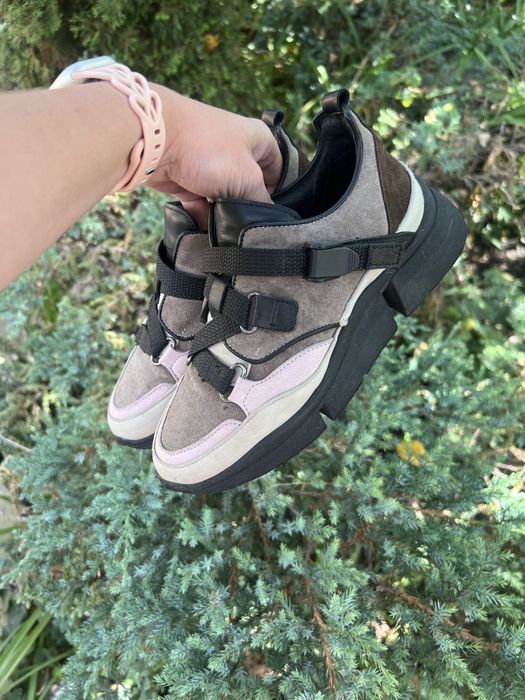 Кроссовки Кросівки Chloe Sonnie 36 р 23 см