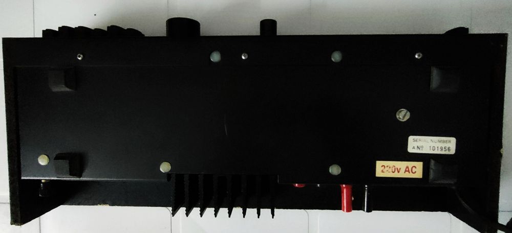 Amplificador Inglês CREEK AUDIO