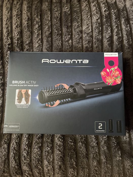 Фен-щітка Rowenta Renewal Brush Activ UB9520FO