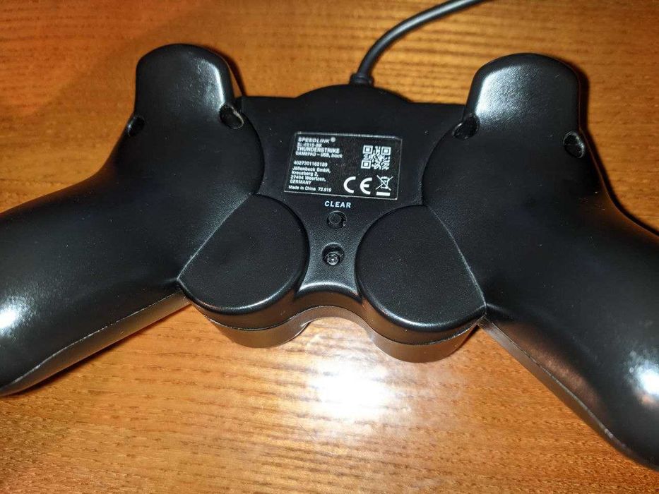 Проводной геймпад SPEEDLINK ThunderStrike