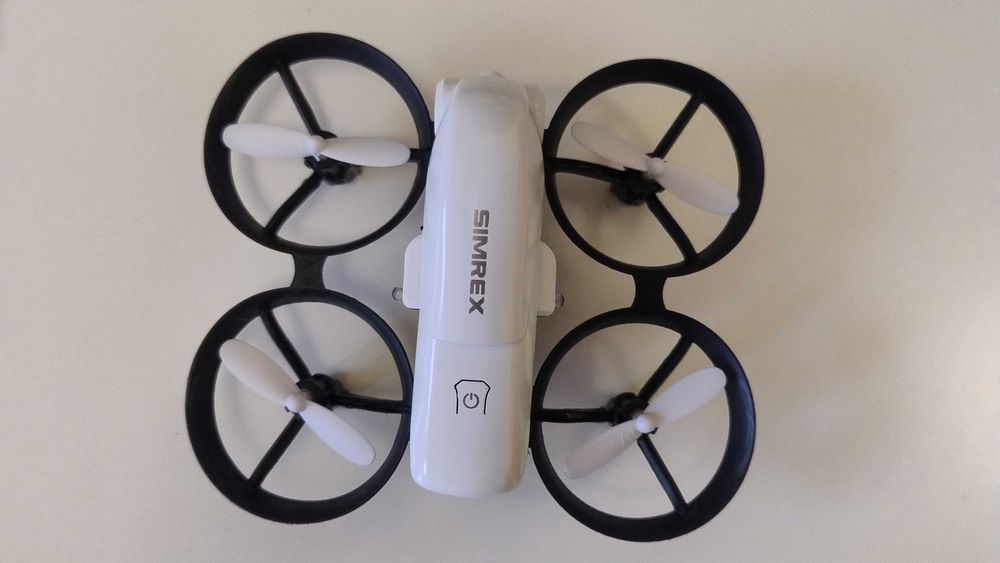 Mini dron Simrex x700 z kamerą