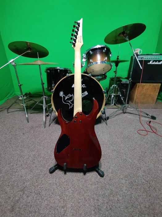 Продам Ibanez gio