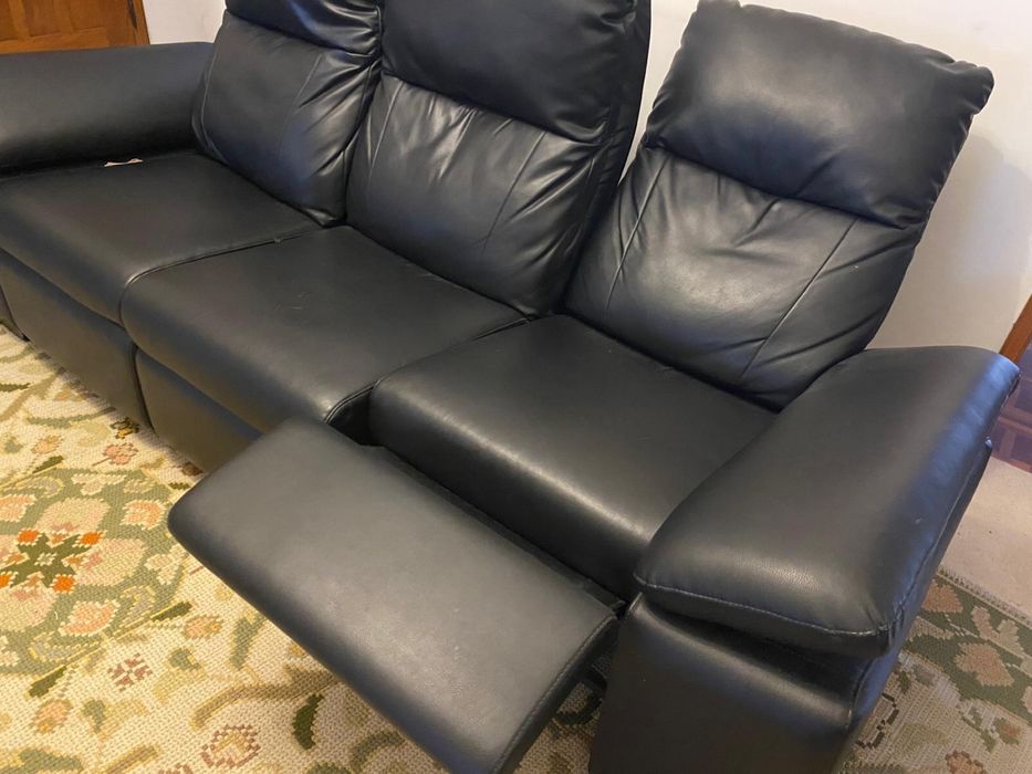 Sofá completamente novo, espectacular como se fossem de sala de cinem