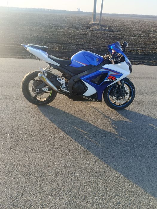 Продам мотоцикл в дуже доглянутому стані )