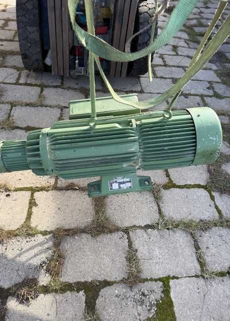 przetwornica częstotliwości silnik  14 kw 300 Hz okleiniarka 400v