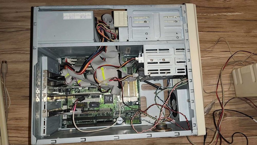 Retro komputer socket7