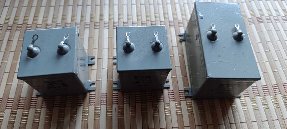 UNITRA telpod kondensator MPHP 2 ,  2 mikro 1600V