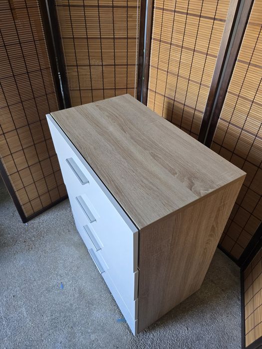 Comoda 4 gavetas entrego gratis