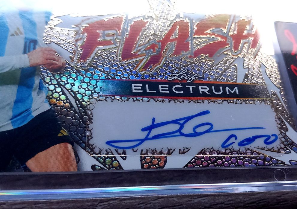 Lionel Messi Autógrafo 1/1 Leaf selado