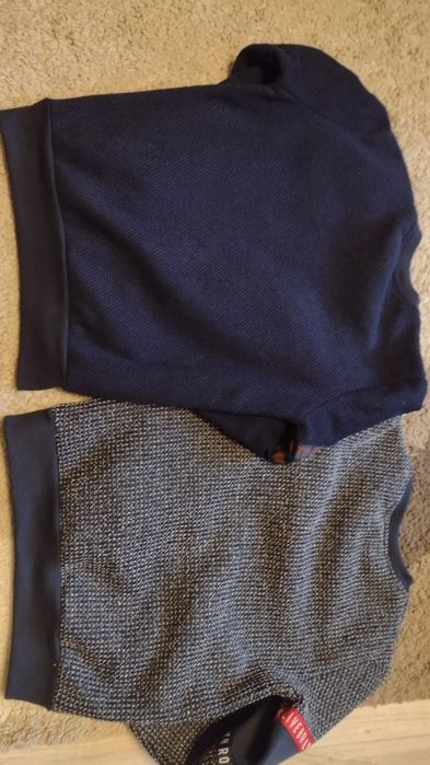 Bluzy chłopięce, 134cm. (cena za dwie sztuki)