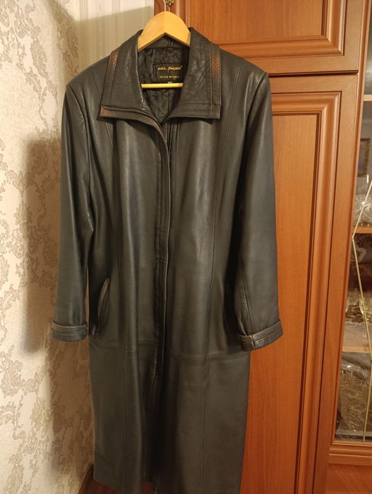 Плащ , пальто шкіряне