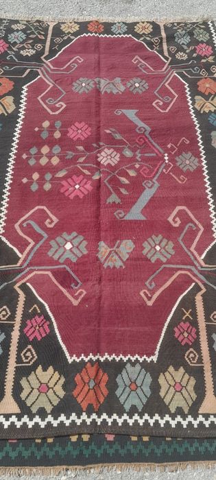 Tapetes orientais killis e persia preços especiais