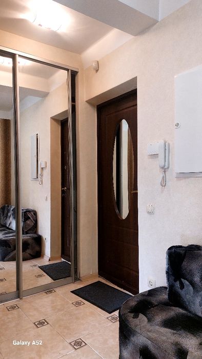 Сдается однокомнатная квартира посуточно и почасово на Оболоне.