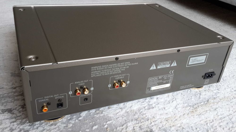 CD Denon  DCD-1550AR , SACD Denon DCD-1500AE