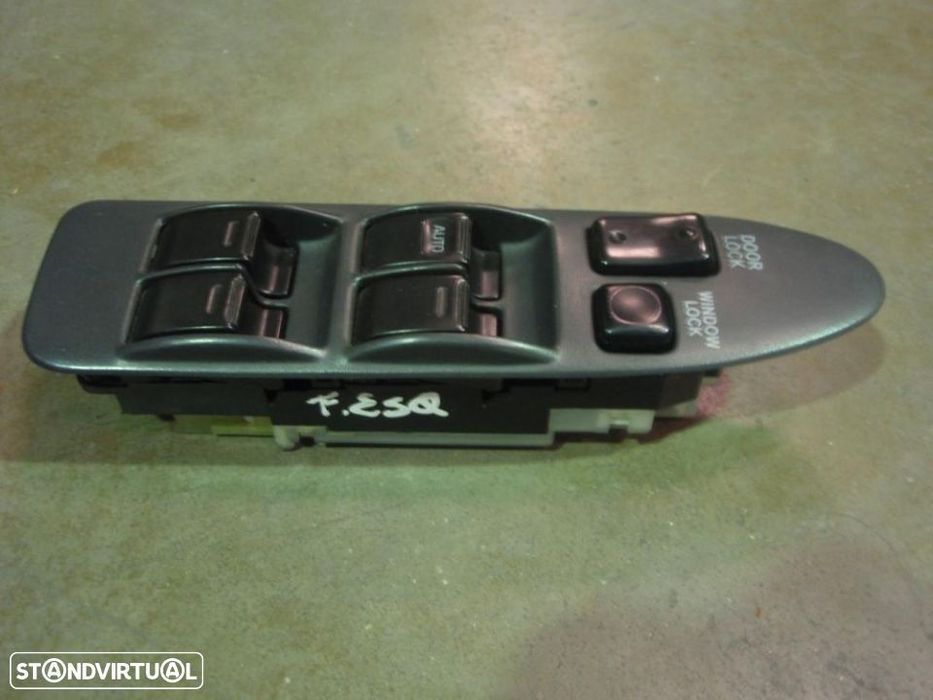 Botoes vidro frente esquerdo - Corolla ( e10 ) 1994