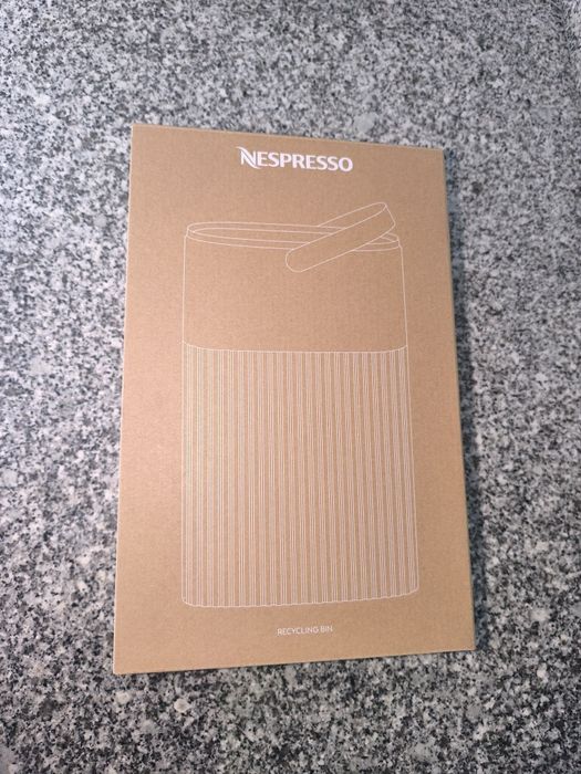 Depósito de cápsulas usada Nespresso