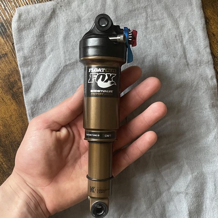 Топовий Амортизатор Fox CTD Float, Boost Valve, Factory Series, Kashima Coat