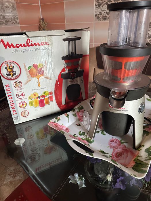 Соковижималка шнекова