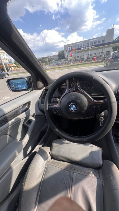 Продам BMW E46 325xi