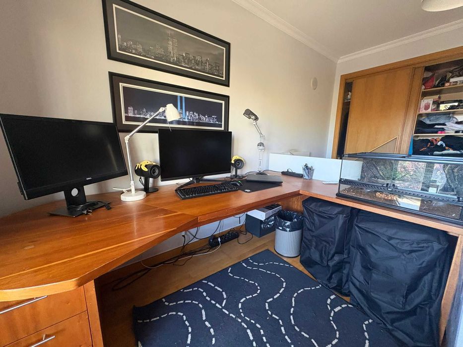 Mesa escritório de madeira de cerejeira