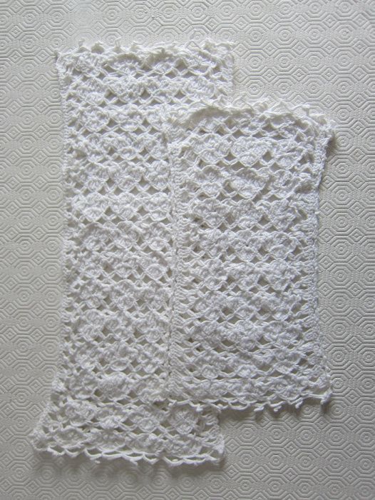 2 Naprons Brancos Rectangulares em Croché Feitos à Mão 43X16cm e 28X16