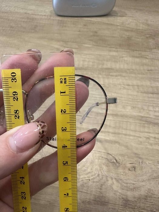 Okulary korekcyjne dla dziewczynki oprawki nowe Vision Express 45 mm