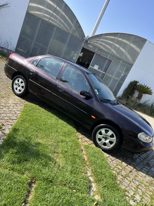 Vendo o meu carro, Ford Mondeo tudo a funcionar