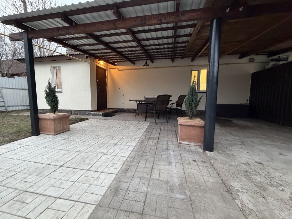 Подобова короткострокова оренда будинку набережна перемоги  центр