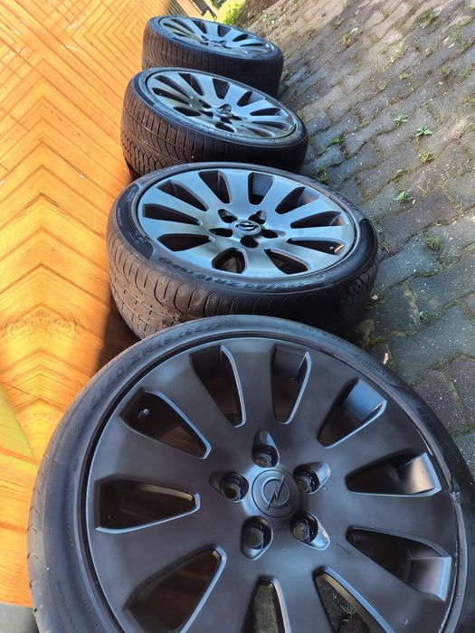 Felgi z oponami 19 opel