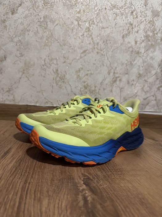 Hoka Speedgoat 5