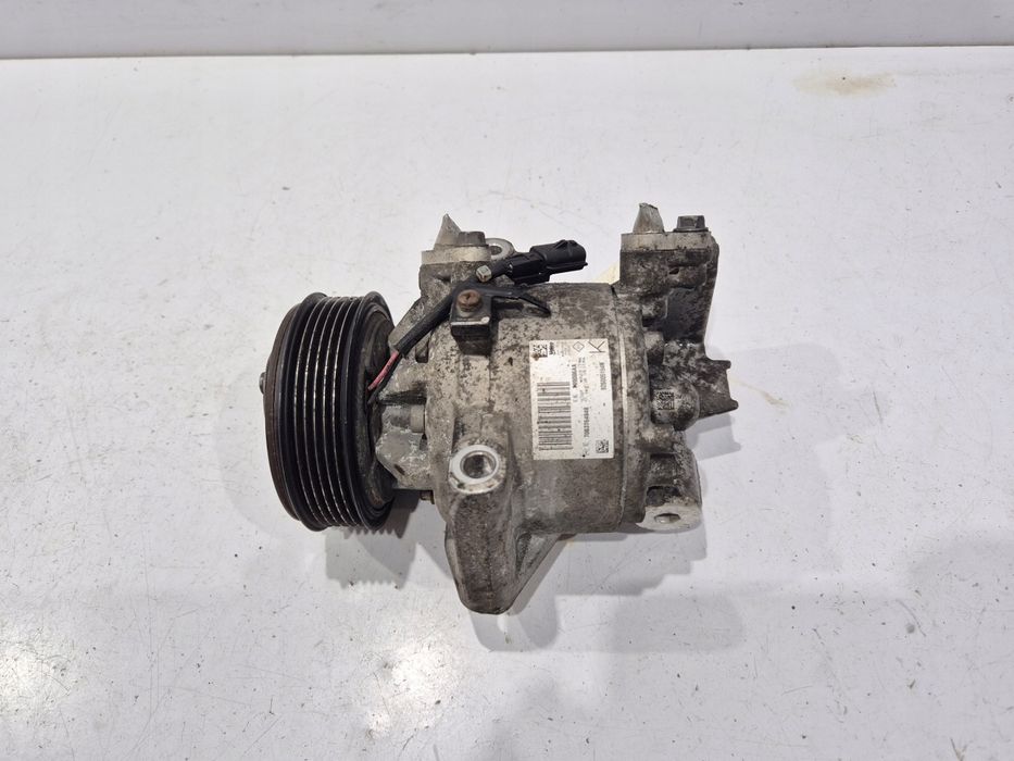 Компресор кондиціонера Renault / Dacia 1.5 dCi K9K Valeo, Чехія