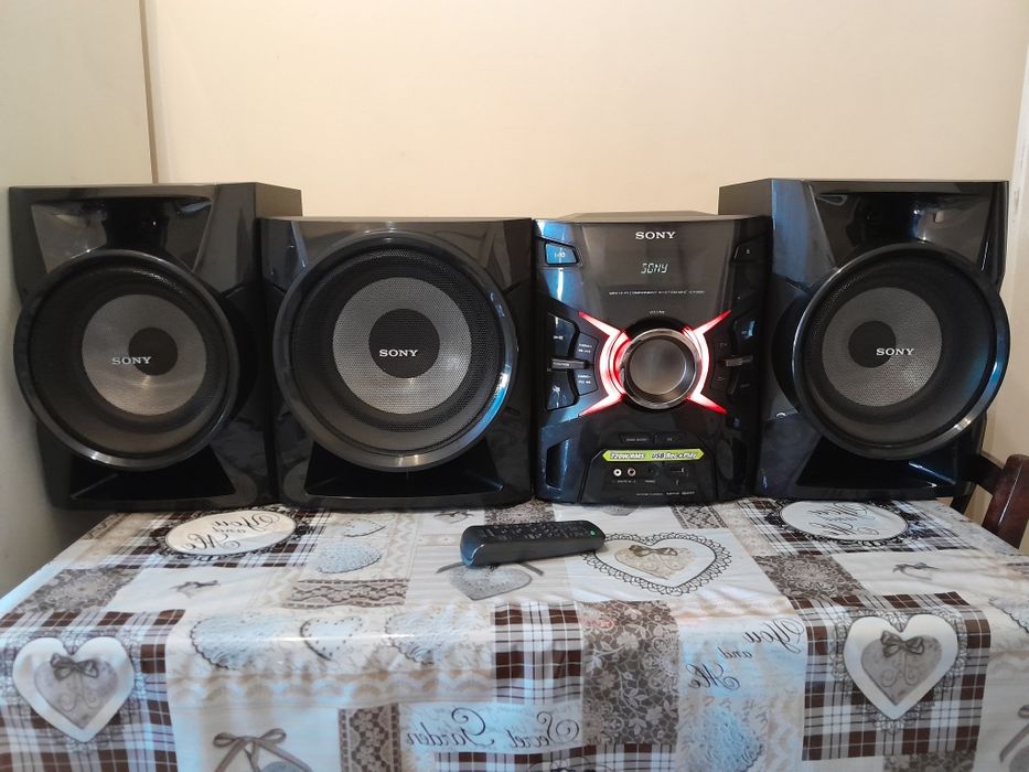 Продам терміново  музичний центр SONY  MHC-EX990
