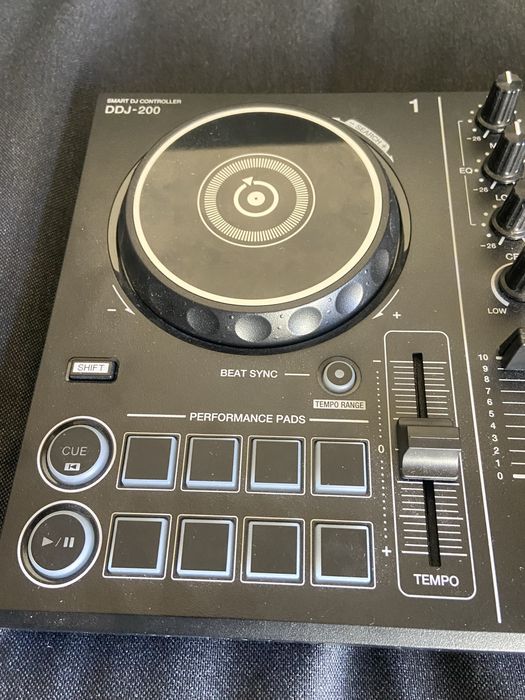 Pioneer DDJ-200 mesa de mistura