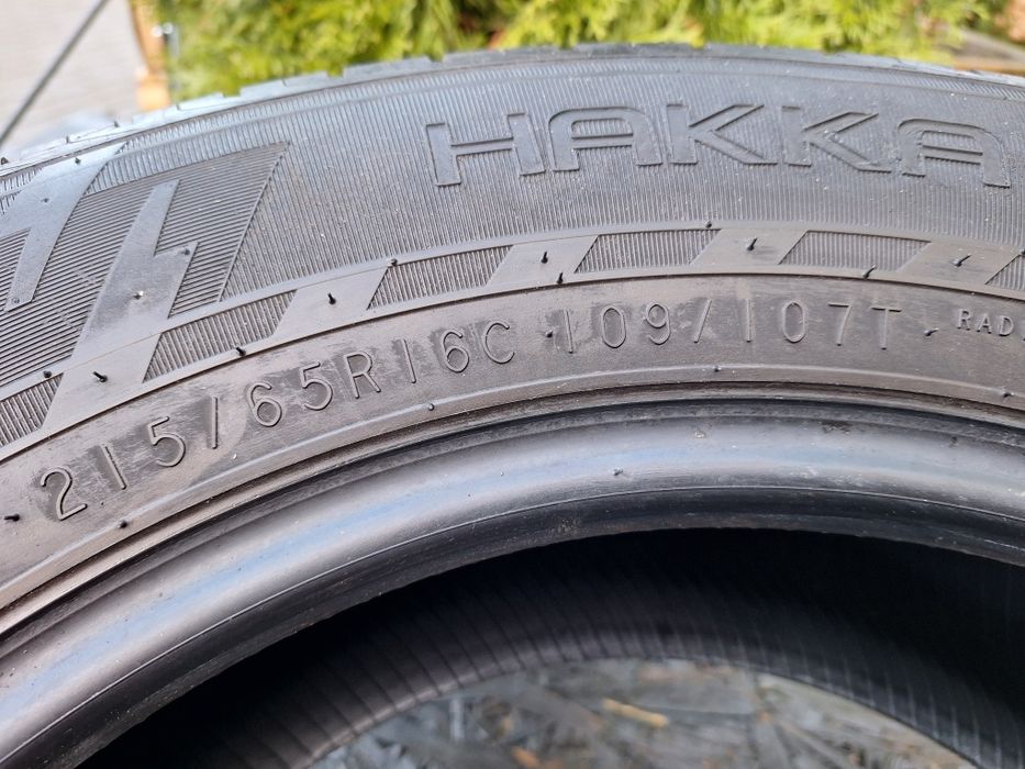 Komplet czterech opon Nokian hakka van 215/65/16c