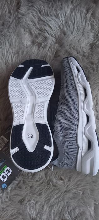 Buty sportowe damskie 39 Go Active