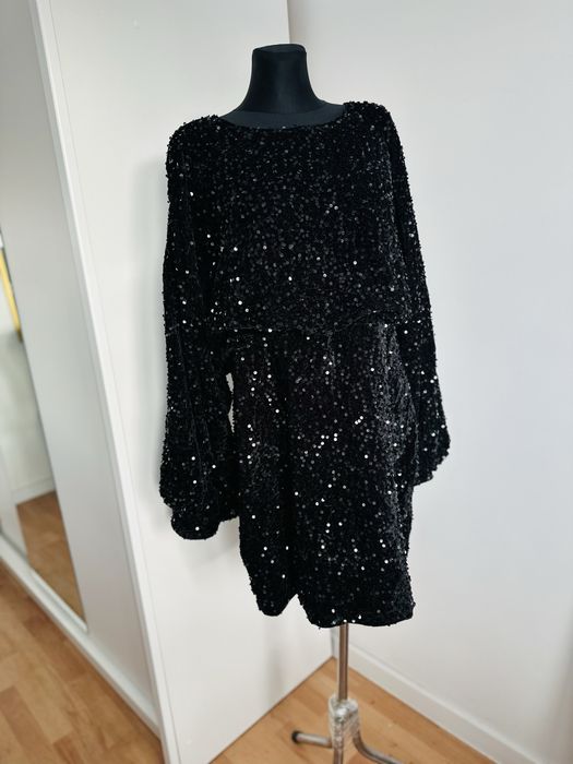 Boohoo cekinowa sukienka mini welurowa 50 5 xl 48 4 xl