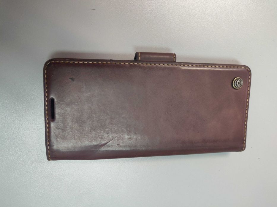 Capa de pele estilo carteira (Flip Cover) da marca Caseme, Compativel com Galaxy Z Fold 5