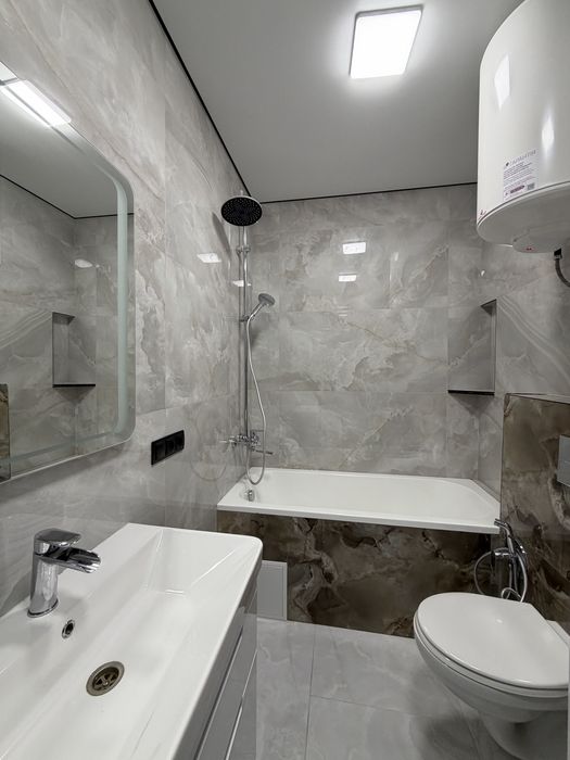 На прожаж НОВА ШИКАРНА ЕВРО 2х кімнатна квартира ЖК САВАНА СІТІ