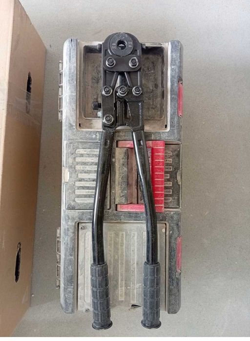NOWa Praska Hydrauliczna Zaciskarka do Rur PEX ALU-PEX 16-25mm Matryce U