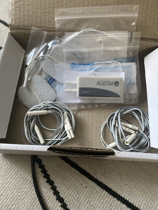 Estimulador elétrico duplo para oito agulhas ou elétrodos.Agistin Duo