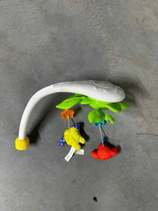 zabawka wisząca dla dziecka