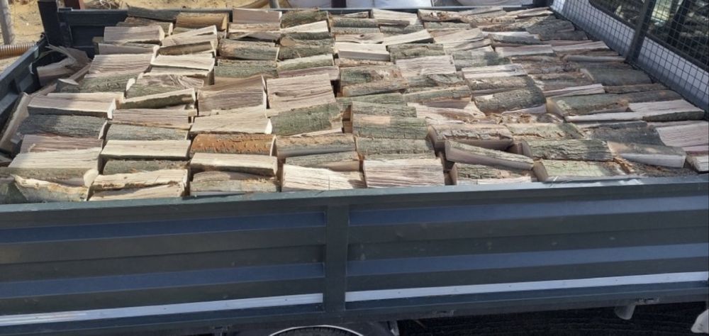 Drewno kominkowe układane opalowe kaloryczne