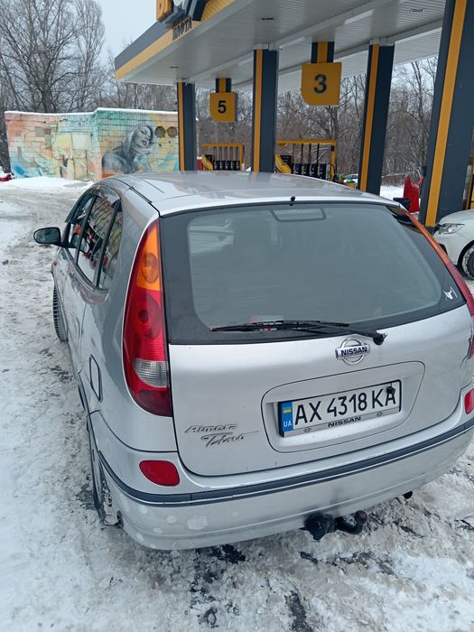 Продам Nissan Almera Tino 2,0 автомат, газ- бензин. По техпаспорту