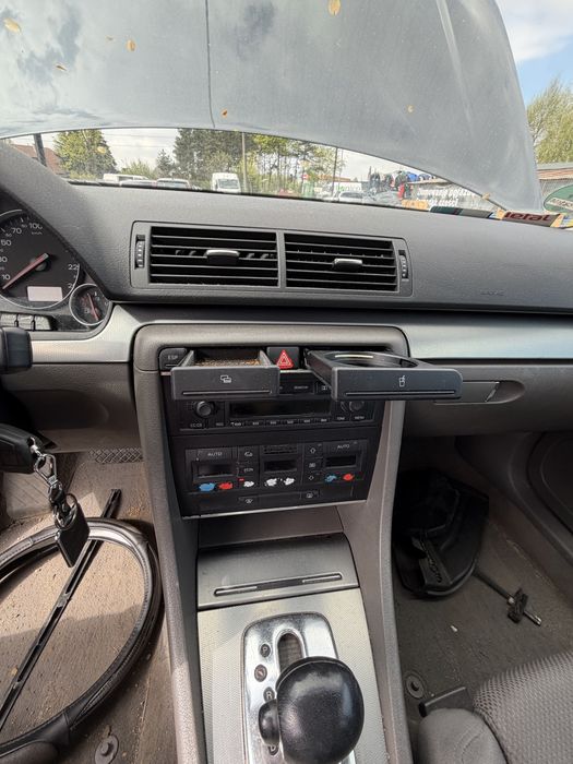 Konsola Audi A4 B6 Deska Rozdzielcza Audi A4B6