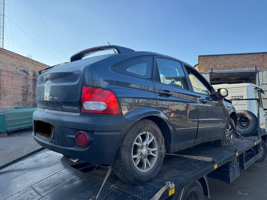 Ssang yong action після дтп