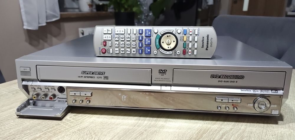 Panasonic DMR-E75V #Nagrywarka DVD VHS #S-VHS #6HD #Super Drive #SQPB
