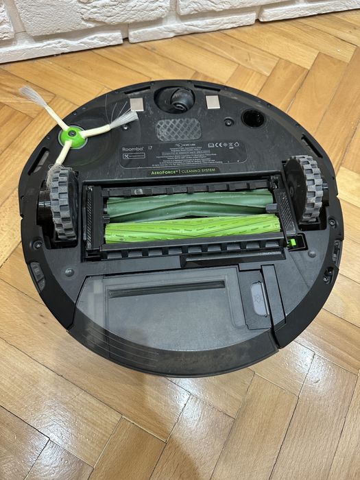 Odkurzacz roomba I7