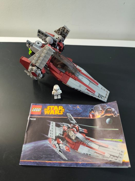 Lego Star Wars 75039 - V-Wing Starfighter