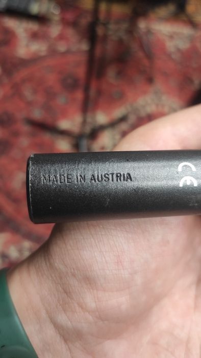 Мікрофон AKG d112