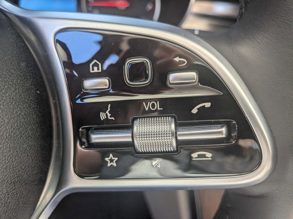 Продаж Mercedes-Benz C-Class (W205, facelift 2018) 4matic 2.0L  benzin